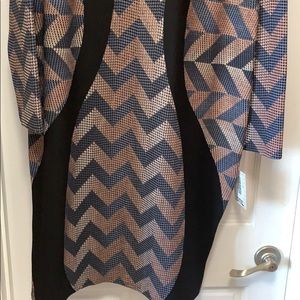LulAroe Debbie